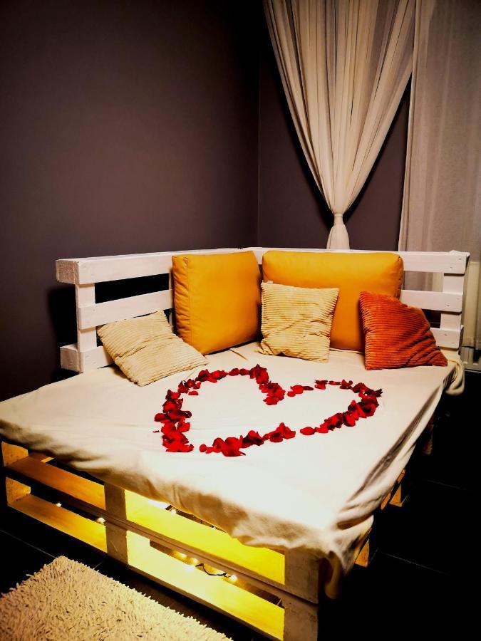 エゲルサローク Zoeld Sziget Wellness Bed & Breakfast エクステリア 写真