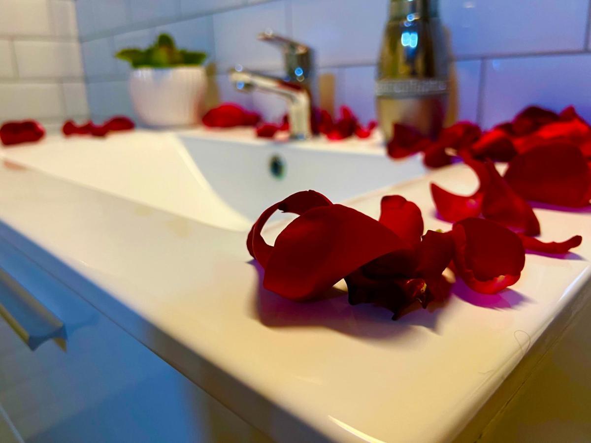 エゲルサローク Zoeld Sziget Wellness Bed & Breakfast エクステリア 写真